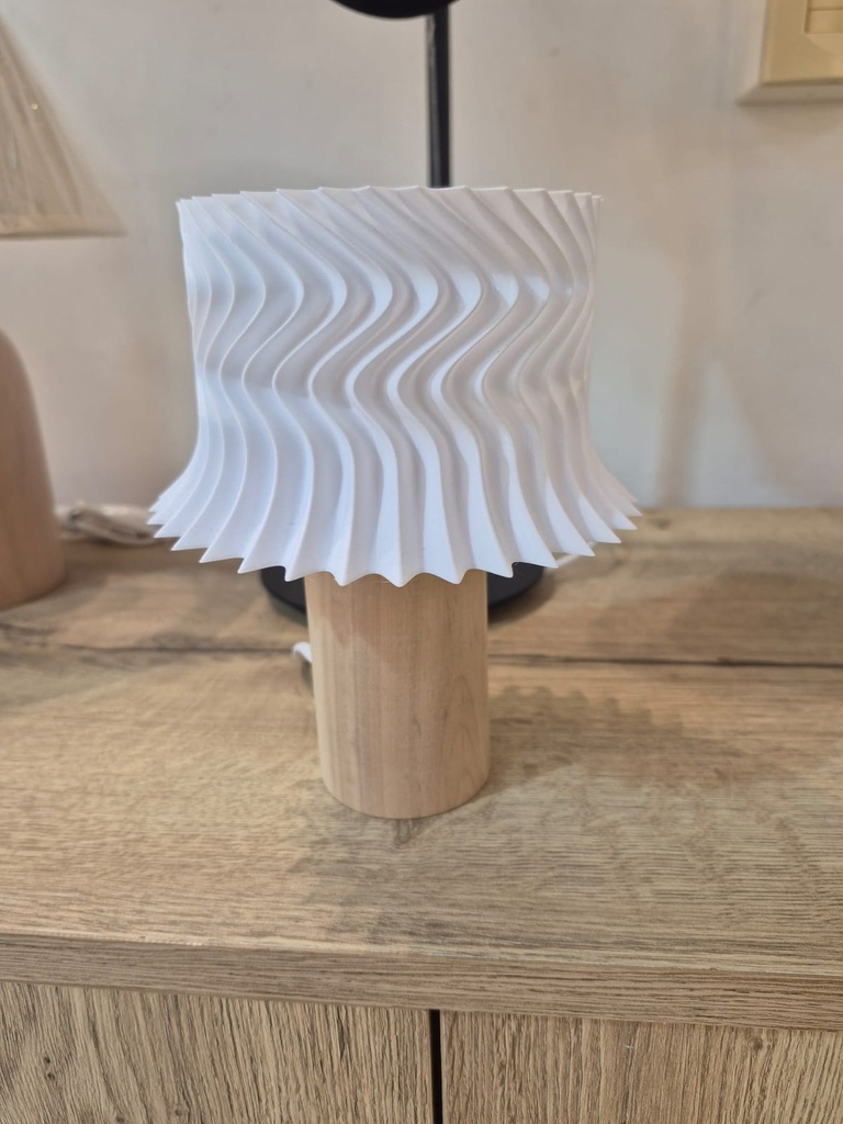 Linea wood 3D mini velador lenga PLA cilindro blanco con onditas the nerds lighthing